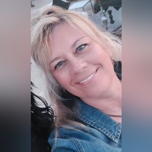 Meet your Posher, Annette